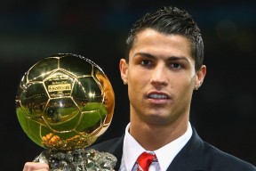 开云体育世界杯-班凯罗爆发，骑士提前终结悬念国王，当青春风暴撞碎卫冕幻梦