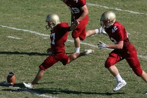 开云体育2026-拉文第三节狂飙20分，篮网一波流击溃76人