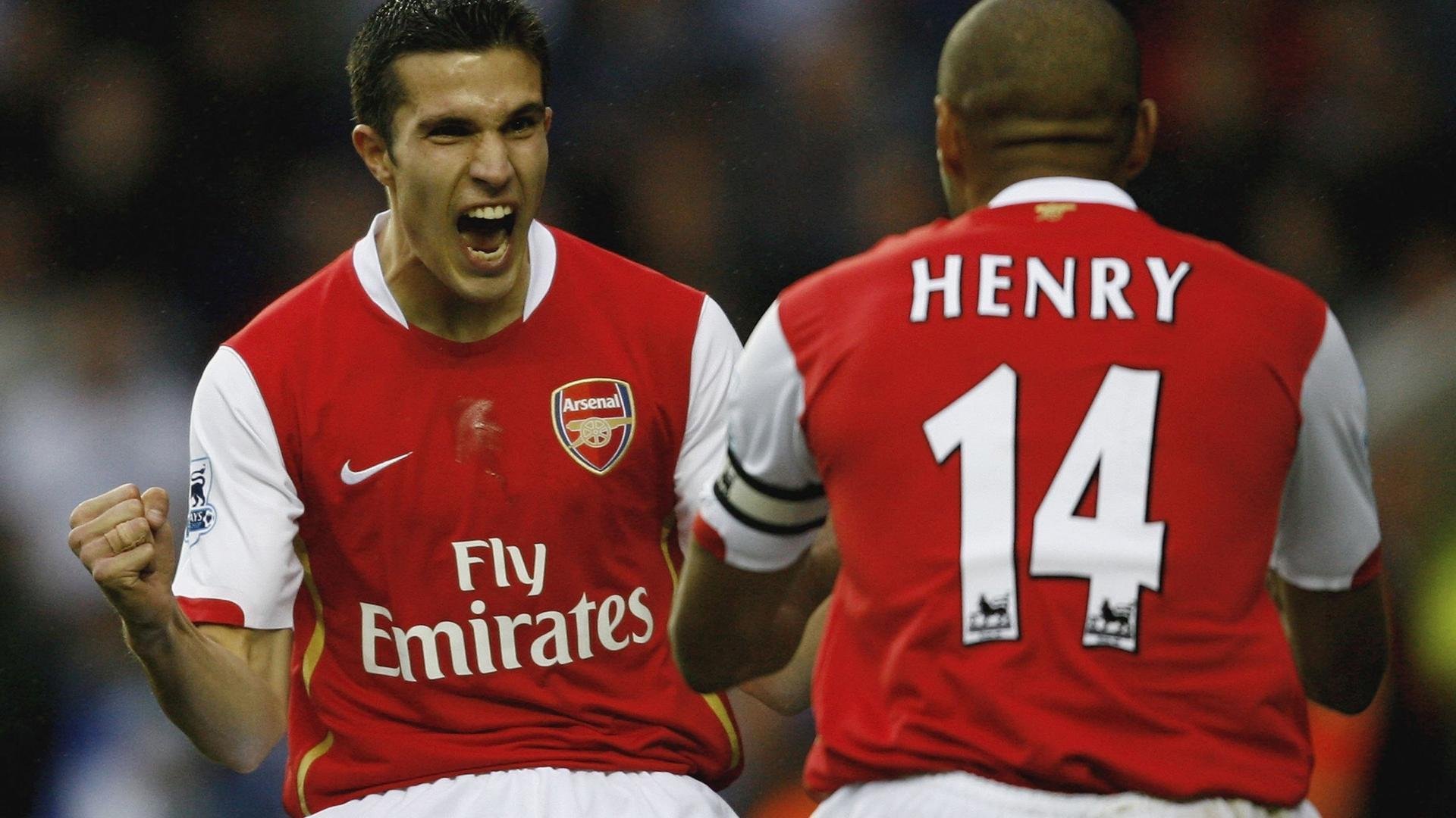 那不勒斯掀翻利物浦，阿克防守端锁死对手，战术纪律的胜利